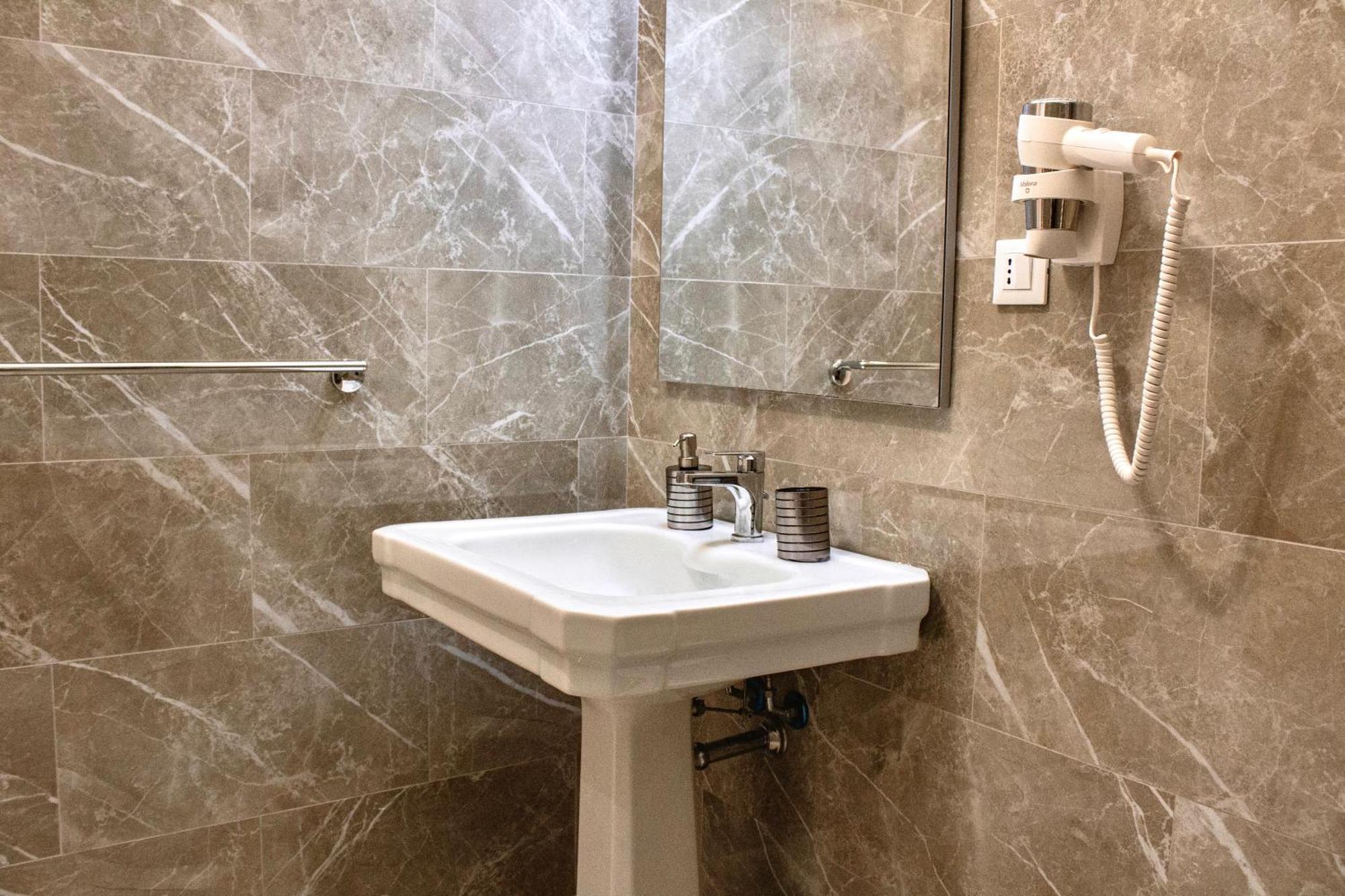 Aristocasa B&B Luxury Rooms Palermo Esterno foto